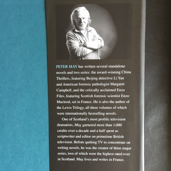 Entry Island by Peter May - Hardcover novel - Picture 5 of 7